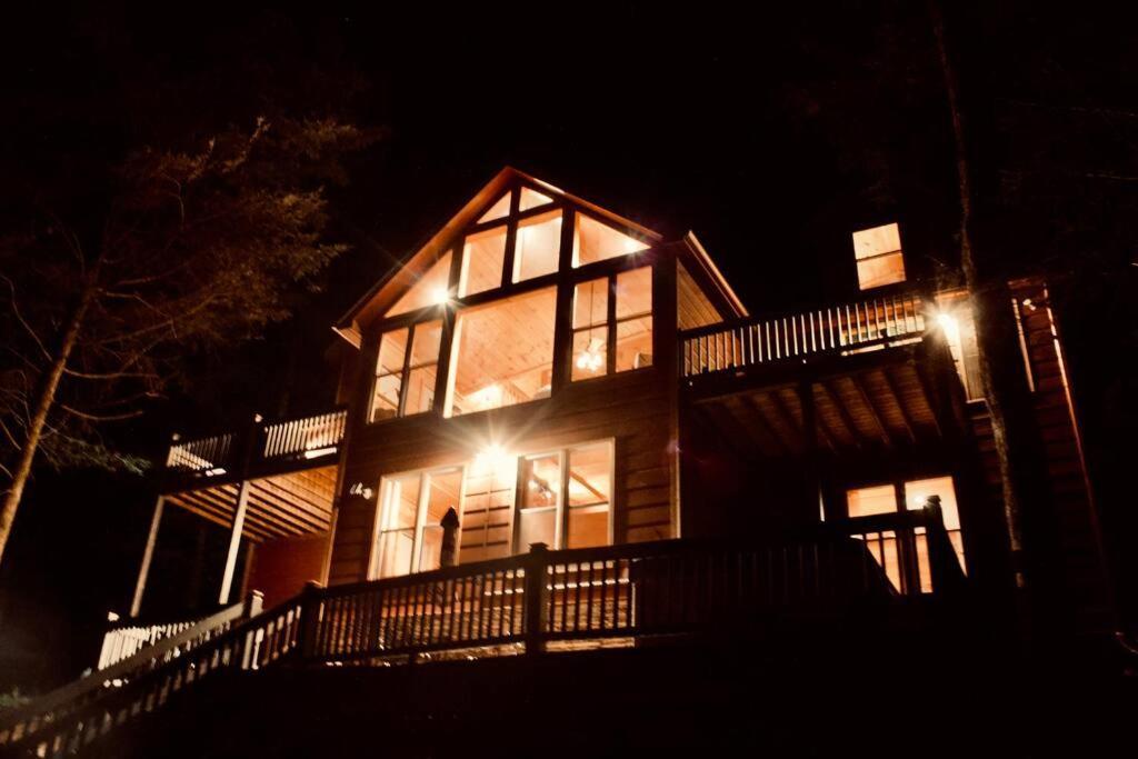 Private Creekside Cabin+Hot Tub,Pool Table, & Pets إليجاي المظهر الخارجي الصورة