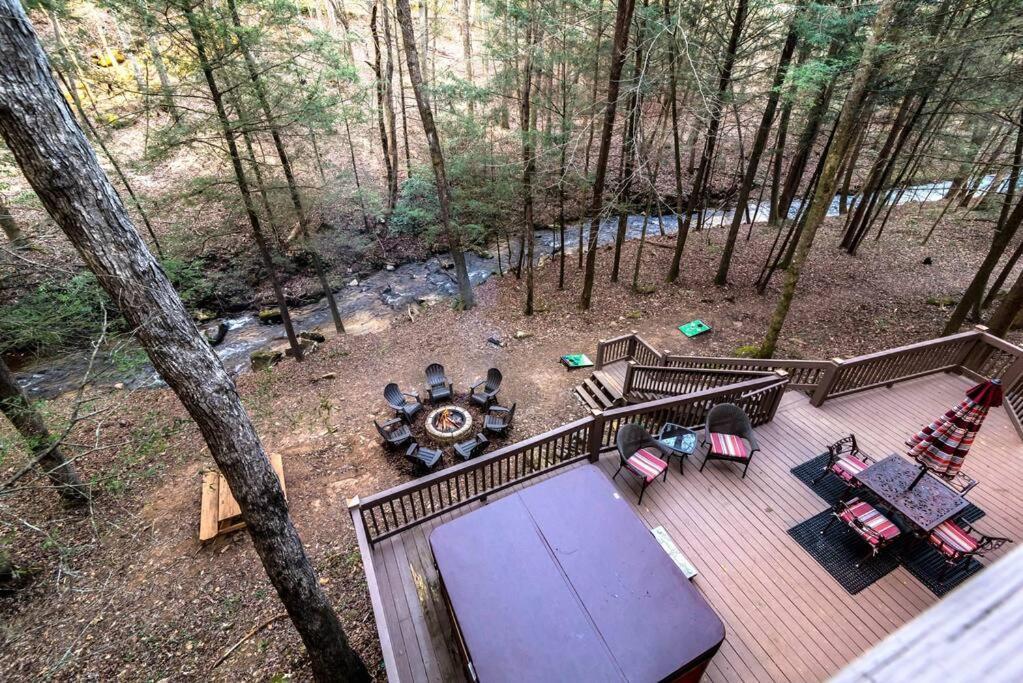 Private Creekside Cabin+Hot Tub,Pool Table, & Pets إليجاي المظهر الخارجي الصورة